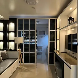  Aparthotel Victoria At Shore Residences
